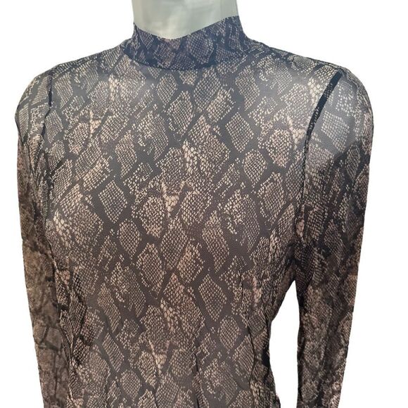 Wild Fable Sheer Snake Skin Pattern Brown Black Long Sleeved Turtleneck Shirt - Picture 3 of 4